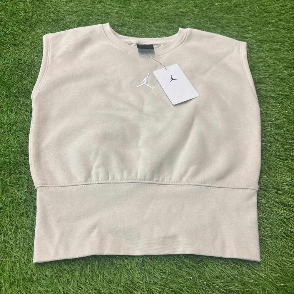 Jordan Girls Essentials Fleece Crop Top Sleeveless Sweatshirt Beige Medium 10-12